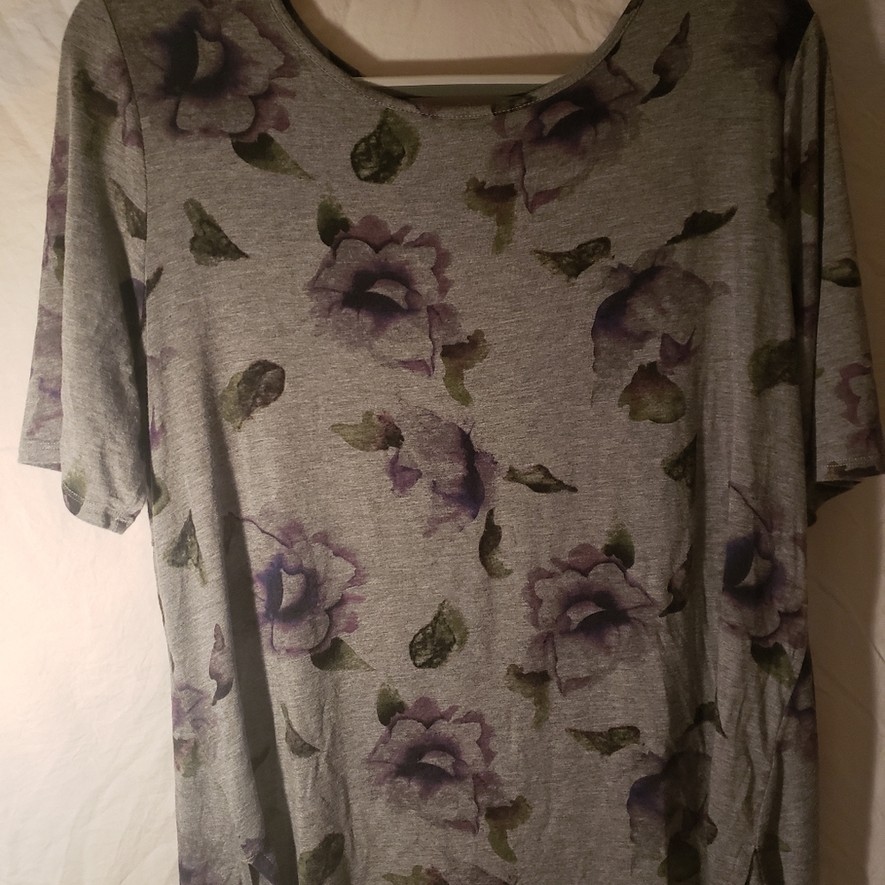 Fleur Bleue gray flowery t-shirt XL